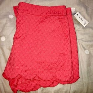 Crown & Ivy Scalloped Shorts 16